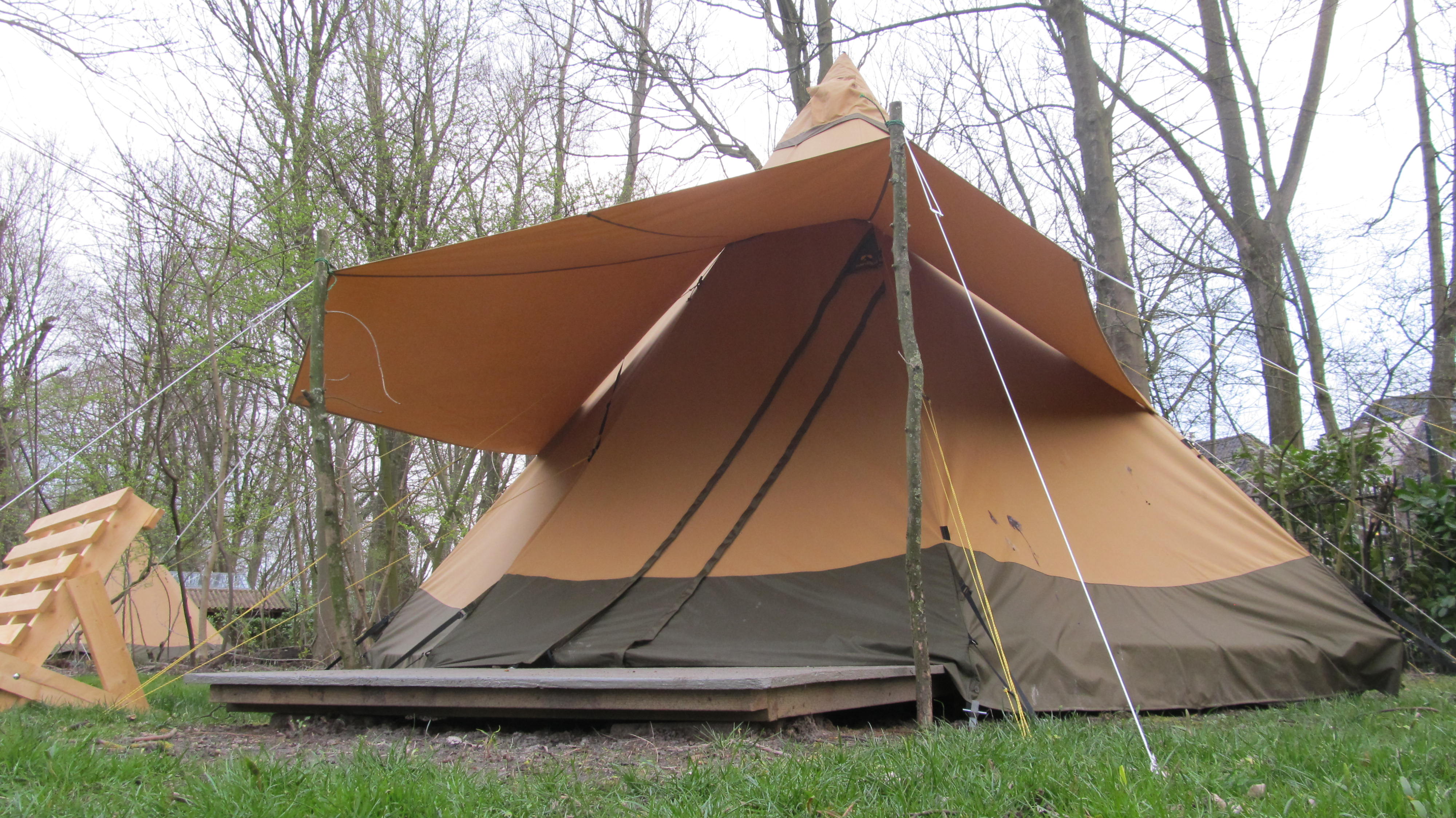 tipi vliegenbos luifel